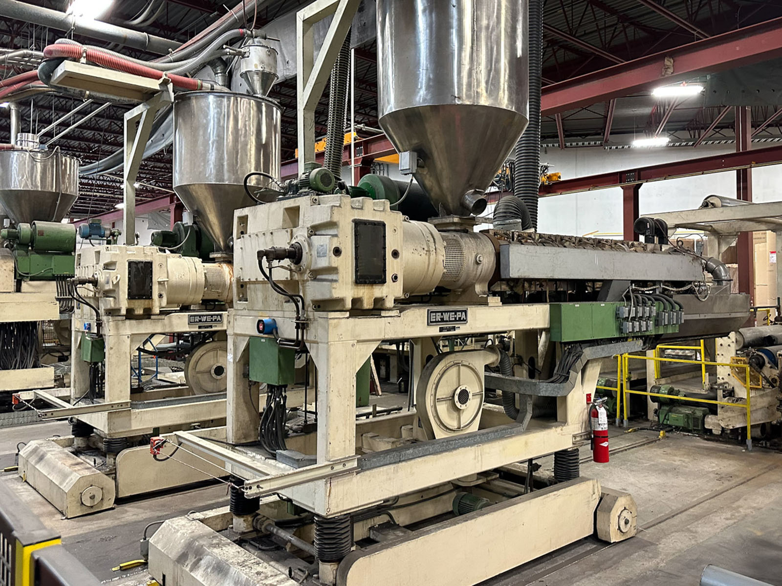 Picture for category Extrusion Machinery